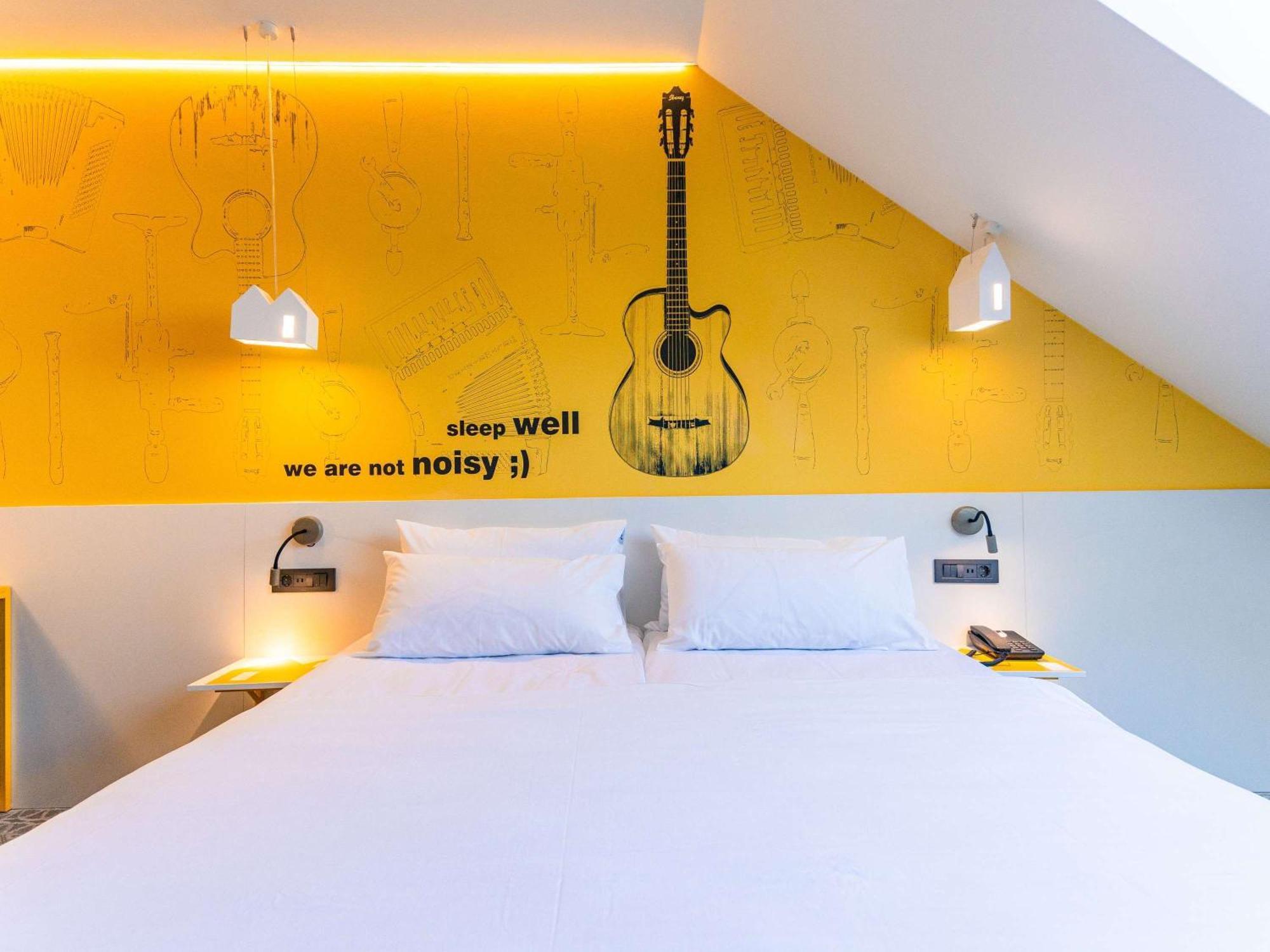 Hotel Ibis Styles Sibiu Arsenal Exterior foto