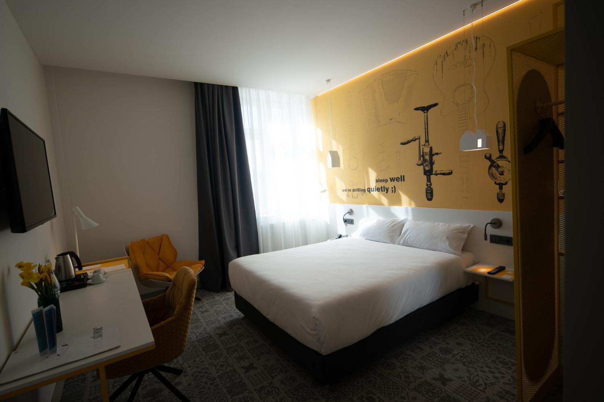 Hotel Ibis Styles Sibiu Arsenal Exterior foto