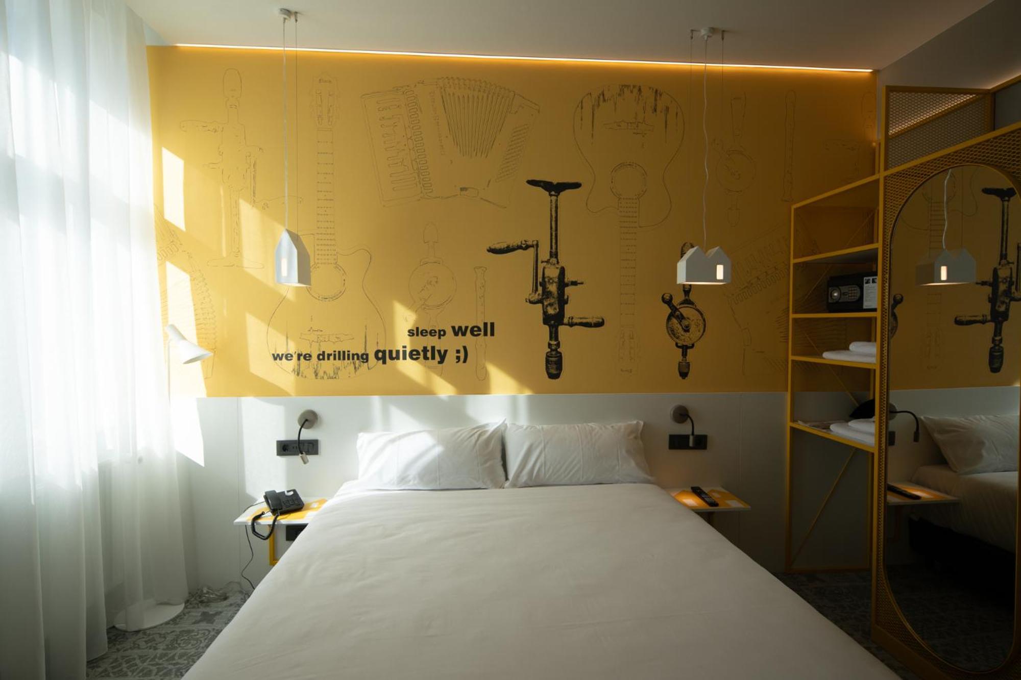 Hotel Ibis Styles Sibiu Arsenal Exterior foto