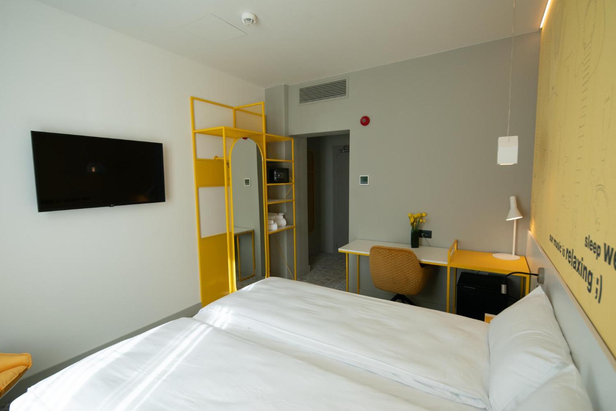 Hotel Ibis Styles Sibiu Arsenal Exterior foto