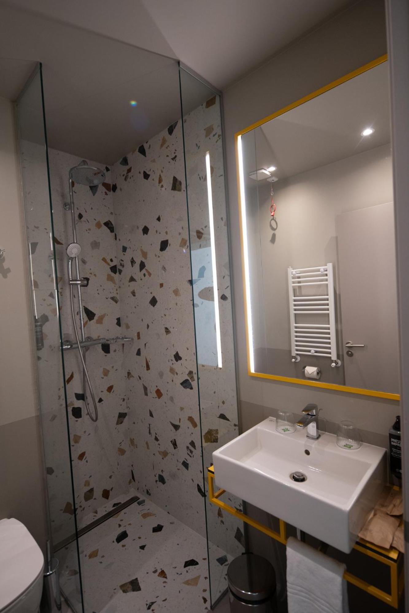 Hotel Ibis Styles Sibiu Arsenal Exterior foto
