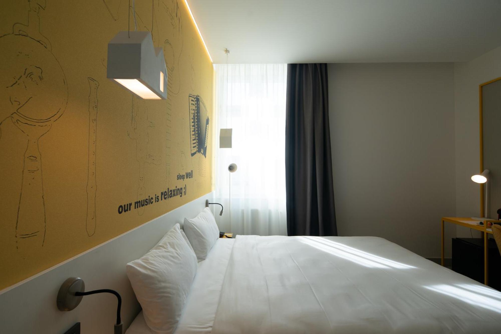 Hotel Ibis Styles Sibiu Arsenal Exterior foto