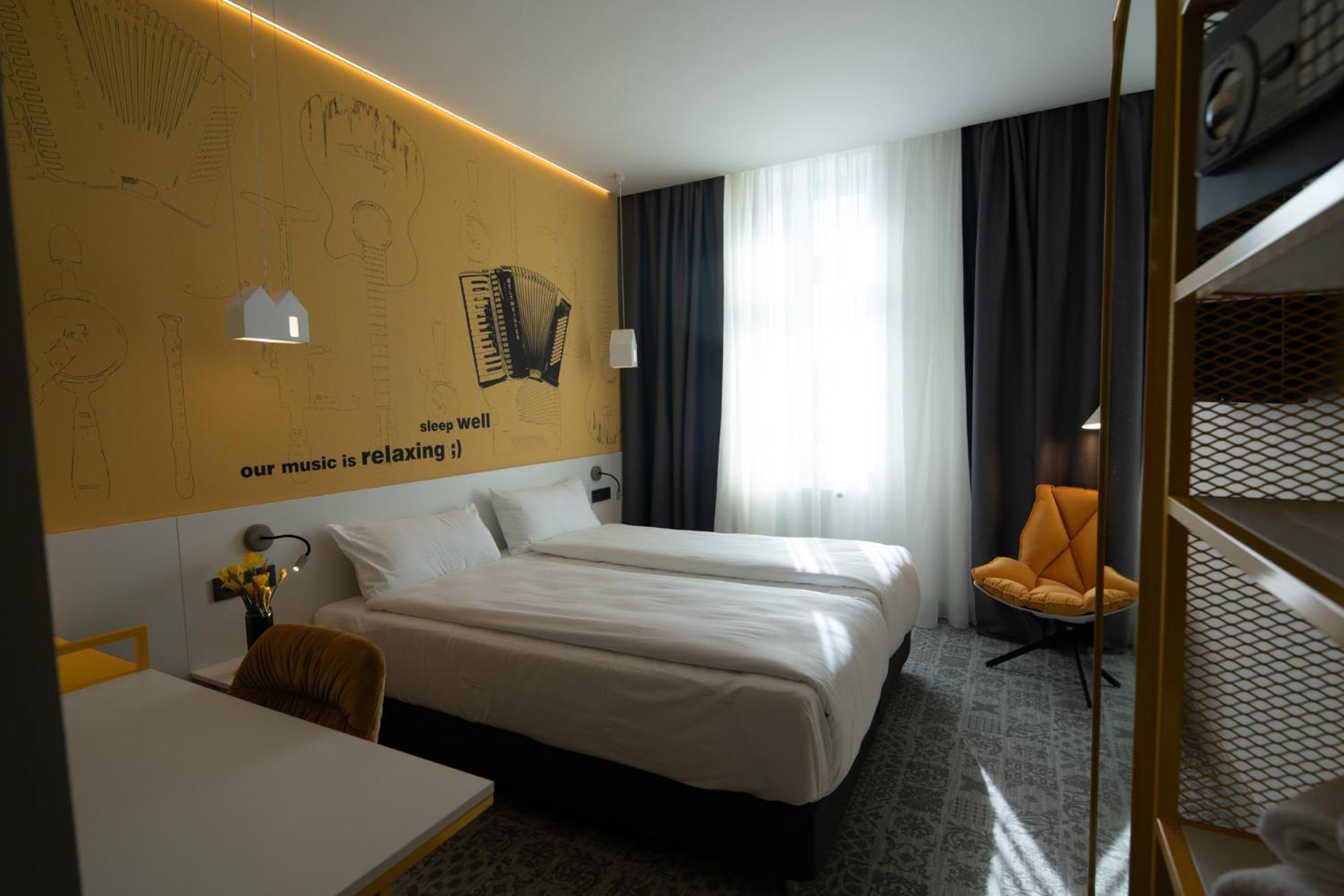 Hotel Ibis Styles Sibiu Arsenal Exterior foto